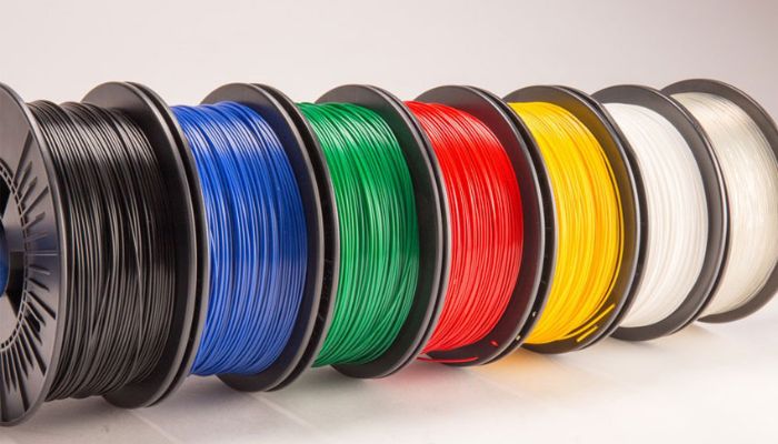 making plastic filament
