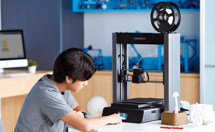 Large-Scale 3D Printer BigRep ONE - Industrial 3D Printing