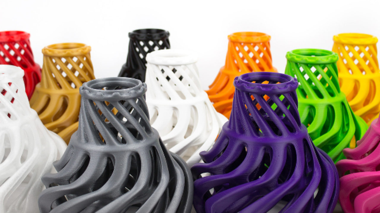Filaments vs Granulés : quel plastique choisir en impression 3D ? -  3Dnatives